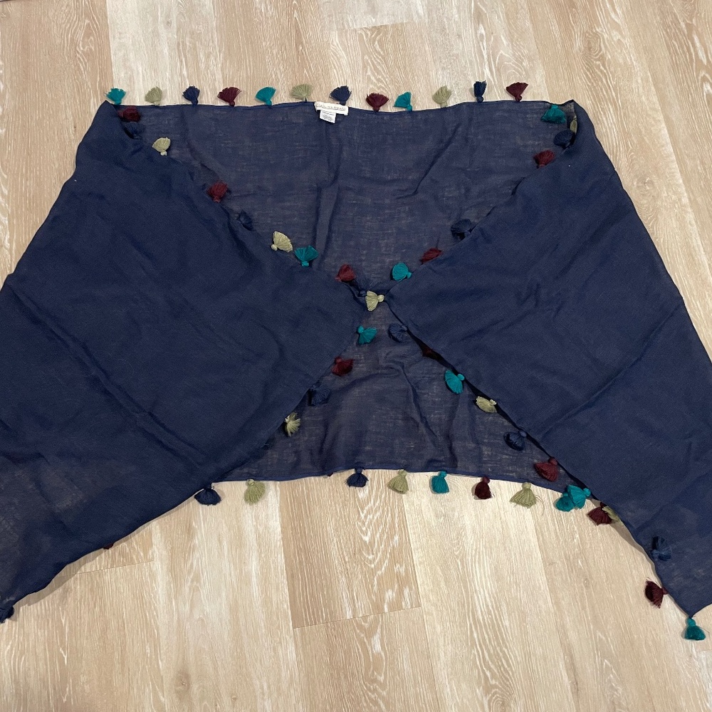 Carolina Amato Linen Shawl